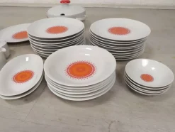 Online Pamono Vintage Service Table from Winterling, Bavaria, Set of 47