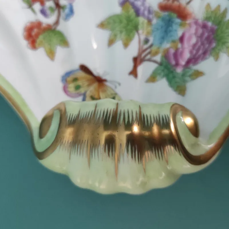 Pamono Vintage Shell Plate from Herend, 1970s> Serving Dishes