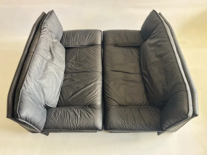Online Pamono Vintage Sofas by Nicoletti Salotti, 1990s, Set of 2