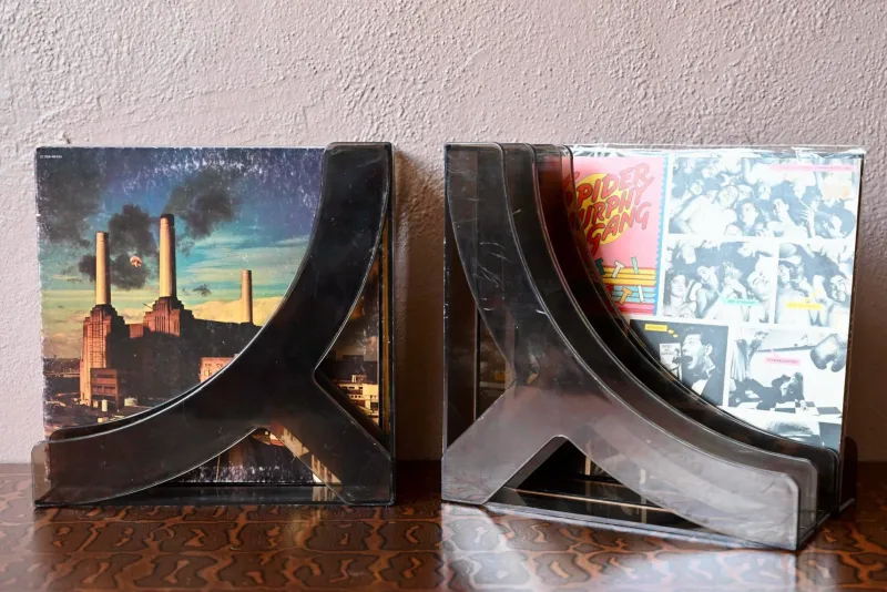 Online Pamono Vintage Space Age Boomerang Vinyl Record Holders in Smoked Acrylic, 1970s, Set of 6