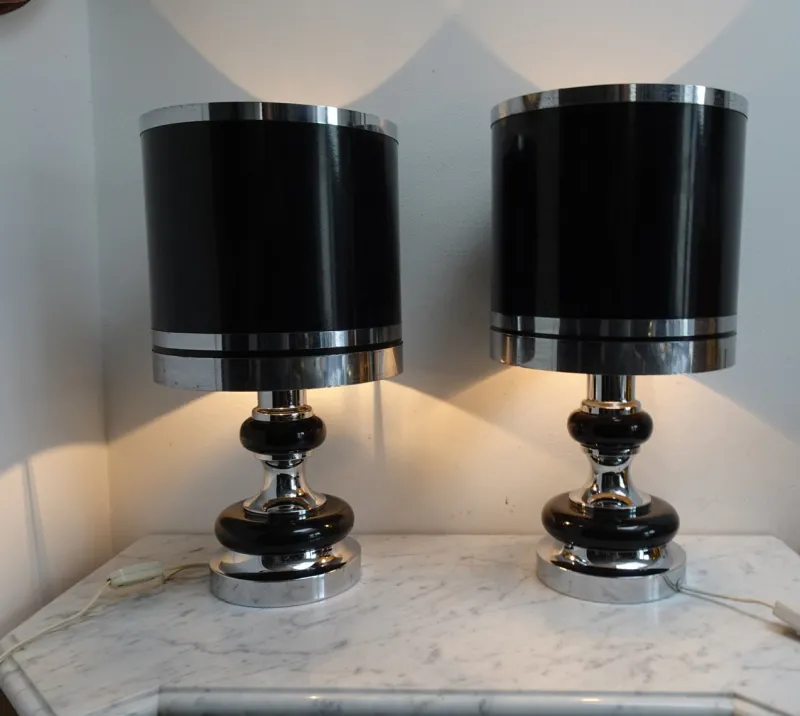 Pamono Vintage Space Age Chrome and Black Table Lamps from Massive, 1970s, Set of 2> Table Lamps
