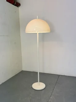 New Pamono Vintage Space Age Modernist White Mushroom Shape Floor Lamp from Dijkstra Lampen, 1970s