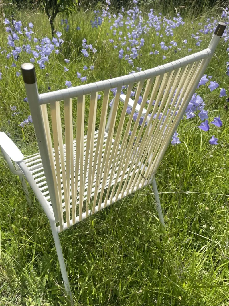 Pamono Vintage Spaghetti Garden Chairs in White in the style of Mauser, 1960s, Set of 2> Garden Seating