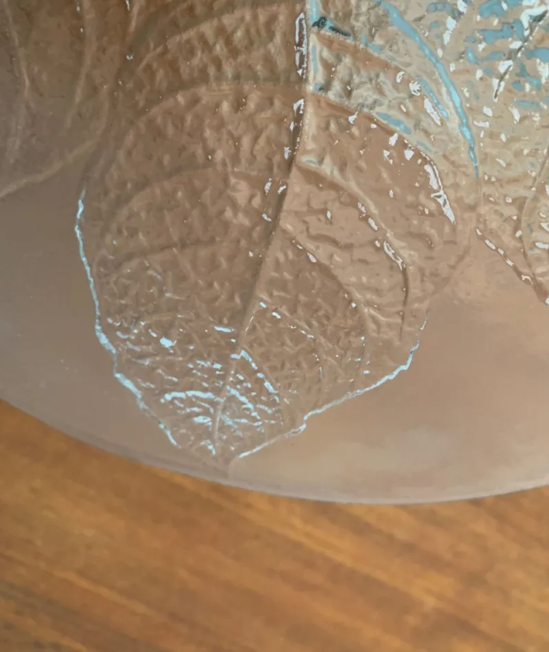 Pamono Vintage Swedish Glass Floral Plates & Crab Plate by Ann Wärff for Kosta Boda, Set of 7> Dinner Plates & Bowls
