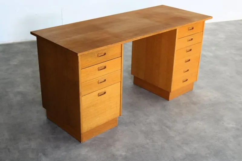 Sale Pamono Vintage Swedish Oak Desk, 1960s