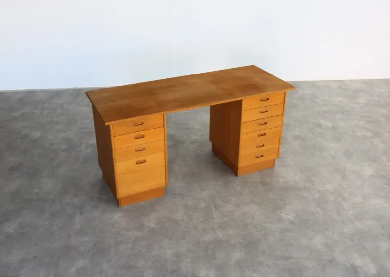 Sale Pamono Vintage Swedish Oak Desk, 1960s