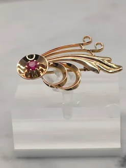 Pamono Vintage Synthetic Ruby Gold Brooch by Eino Westerback><noscript><img width=