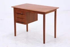 Sale Pamono Vintage Teak Desk, 1960s