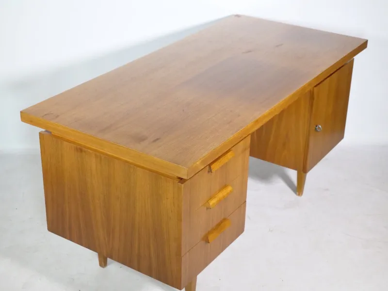 Pamono Vintage Teak Desk, 1960s> Desks