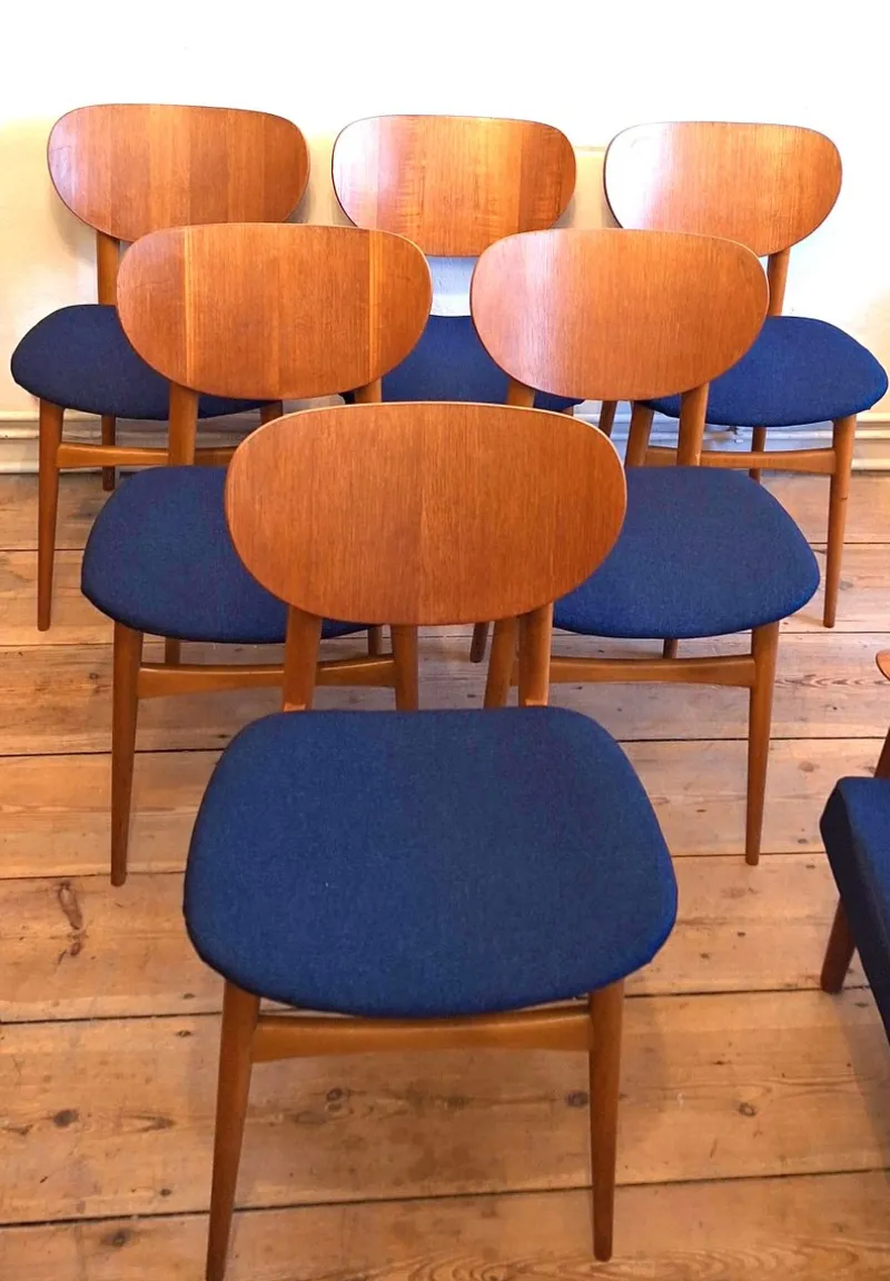 Pamono Vintage Teak Dining Chairs with Navy Blue Covers, 1960s, Set of 6> Side Chairs & Dining Chairs