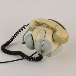 Pamono Vintage Telephone in Plastic from Bobo Telcer, 1971><noscript><img width=