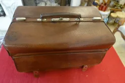 Pamono Vintage Travel Suitcase Trunk, 1930s> Trunks Crates & Baskets