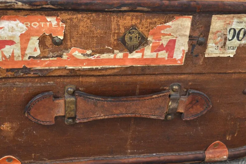 Hot Pamono Vintage Trunk from Mädler, 1930s