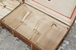 Hot Pamono Vintage Trunk from Mädler, 1930s
