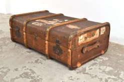 Hot Pamono Vintage Trunk from Mädler, 1930s