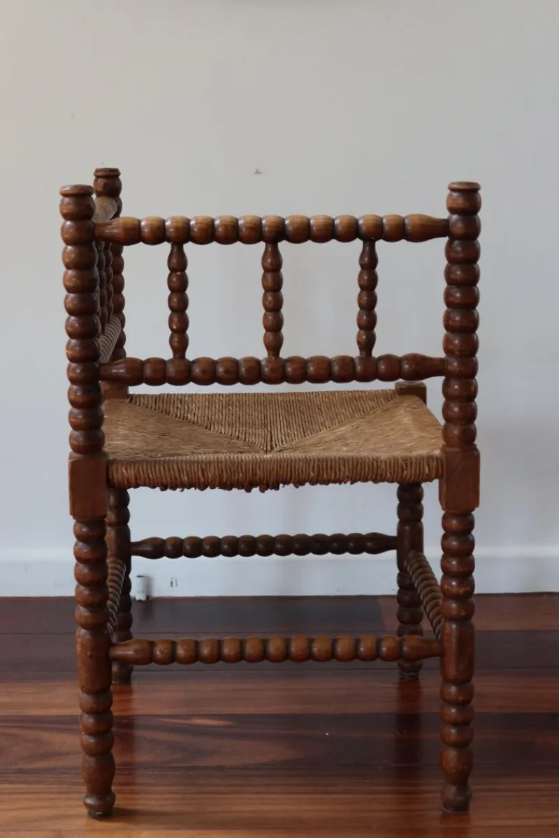Pamono Vintage Turned Wood Corner Chair, 1950s> Side Chairs & Dining Chairs
