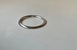 Pamono Vintage Twisted Silver Bracelet Bangle by Vivianna Torun Bülow-Hübe for Georg Jensen, 1970s><noscript><img width=