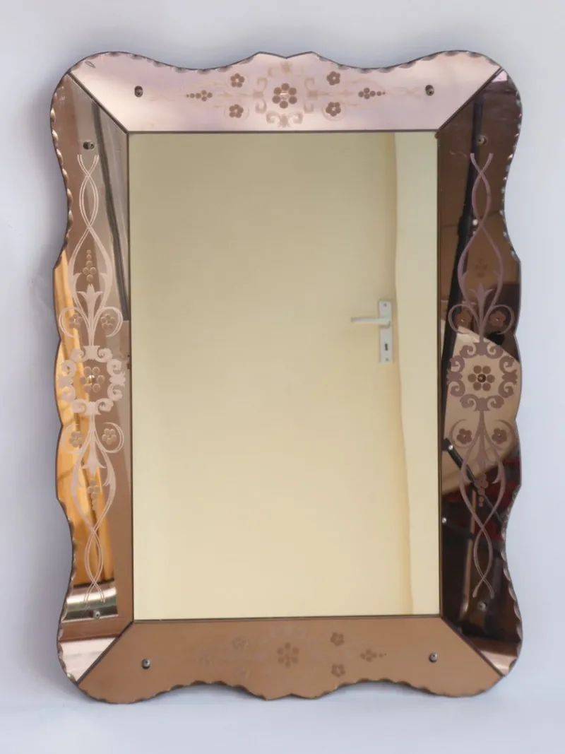 Pamono Vintage Venetian Rectangular Rose Wall Mirror with Floral Details and Cut Glass, Italy, 1960s> Mirrors