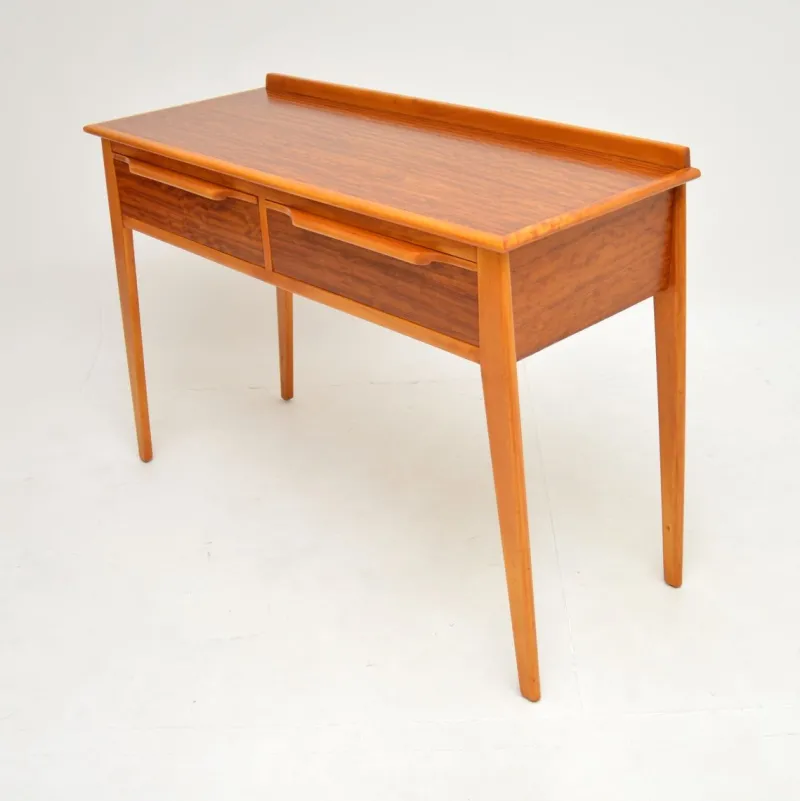 Pamono Vintage Walnut Console Table attributed to Finewood, 1960s> Console Tables