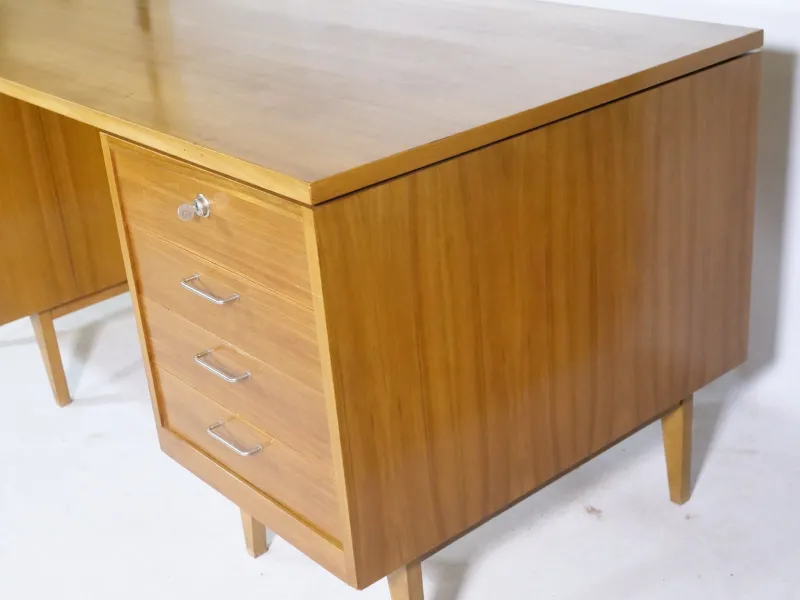 Outlet Pamono Vintage Walnut Desk, 1960s