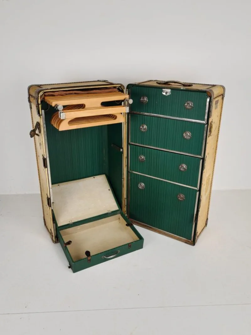 Pamono Vintage Wardrobe Steamer Trunk by Hartmann, 1930s> Trunks Crates & Baskets