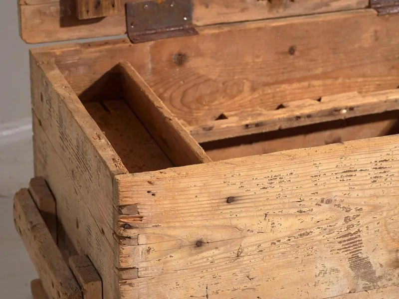 New Pamono Vintage Washed Wood Trunk, 1920