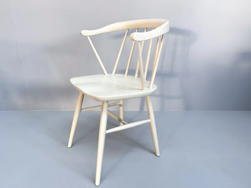 Best Pamono Vintage White Lacquered Spindle Chairs from Nesto, 1960s, Set of 4