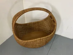 Pamono Vintage Wicker and Bamboo Basket Baby Bed attributed to Gebroeders Jonkers for Noordwolde, Netherlands, 1960s><noscript><img width=