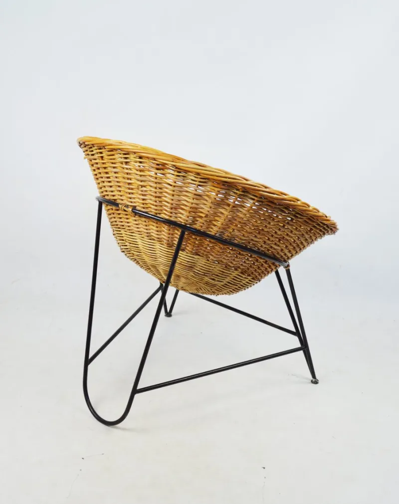 Pamono Vintage Wicker Armchair, 1970s> Garden Seating