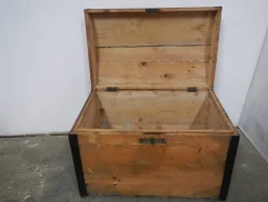 Pamono Vintage Wooden Trunk, 1950s><noscript><img width=