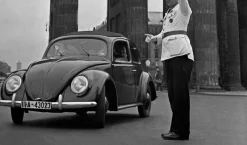 Hot Pamono Volkswagen Beetle in Front of Brandenburg Gate, Germany, 1939, Printed 2021
