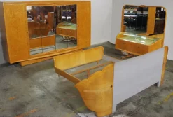 Hot Pamono Walnut Burl Bedroom Set by Osvaldo Borsani, 1950s, Set of 3