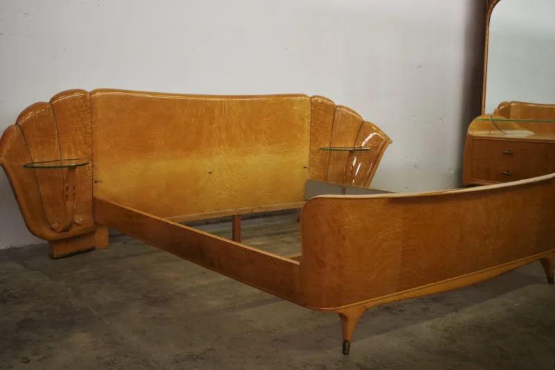 Hot Pamono Walnut Burl Bedroom Set by Osvaldo Borsani, 1950s, Set of 3