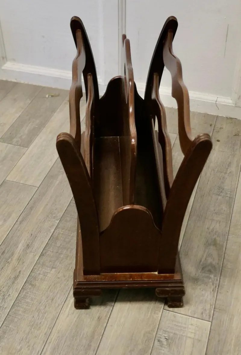 Pamono Walnut Canterbury Magazine Rack, 1950s> Magazine Racks