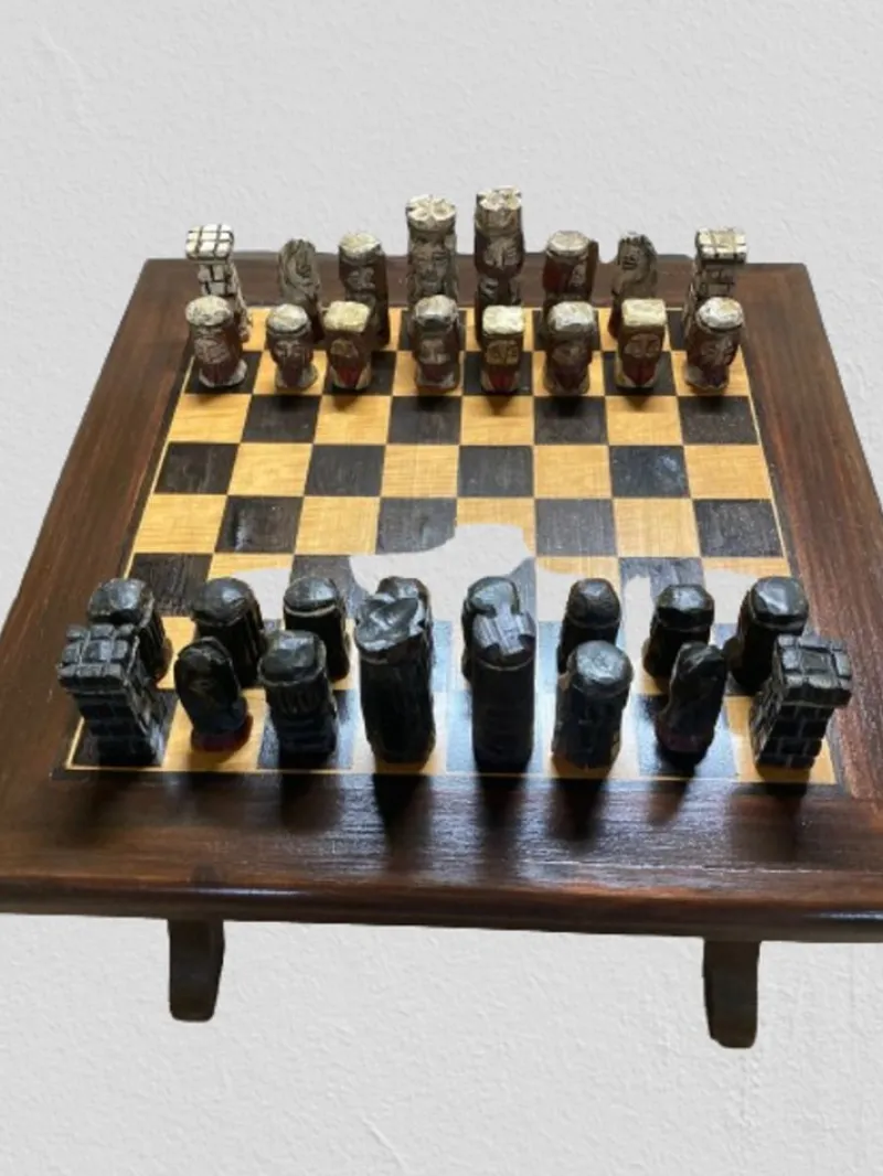 Pamono Walnut Chess Table with Hand-Carved Figures, Spain, 1960s, Set of 3> Game Tables