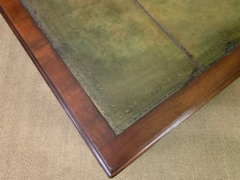 Pamono Walnut Partners Pedestal Desk by Maple & Co., 1900> Desks