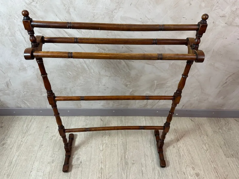 Sale Pamono Walnut Towel Rack, 1900s