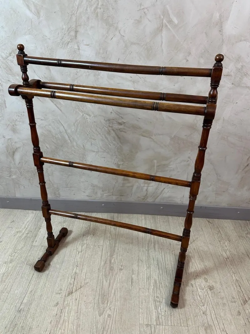 Sale Pamono Walnut Towel Rack, 1900s