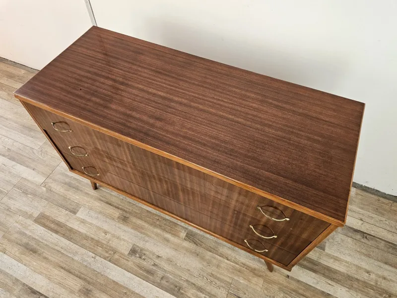 Pamono Walnut-Lined Chest of Drawers with Brass Handles, 1950> Dressers, Commodes & Chests