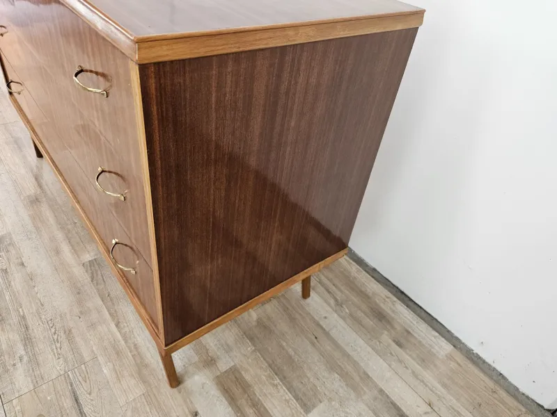 Pamono Walnut-Lined Chest of Drawers with Brass Handles, 1950> Dressers, Commodes & Chests
