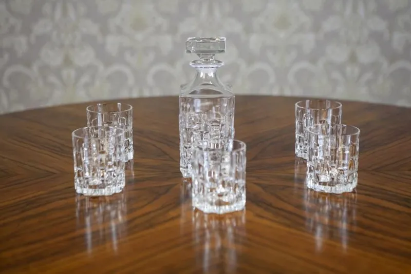 Pamono Whiskey Lowball Glasses and Decanter from RCR Cristalleria Italiana, Set of 7> Tabletop
