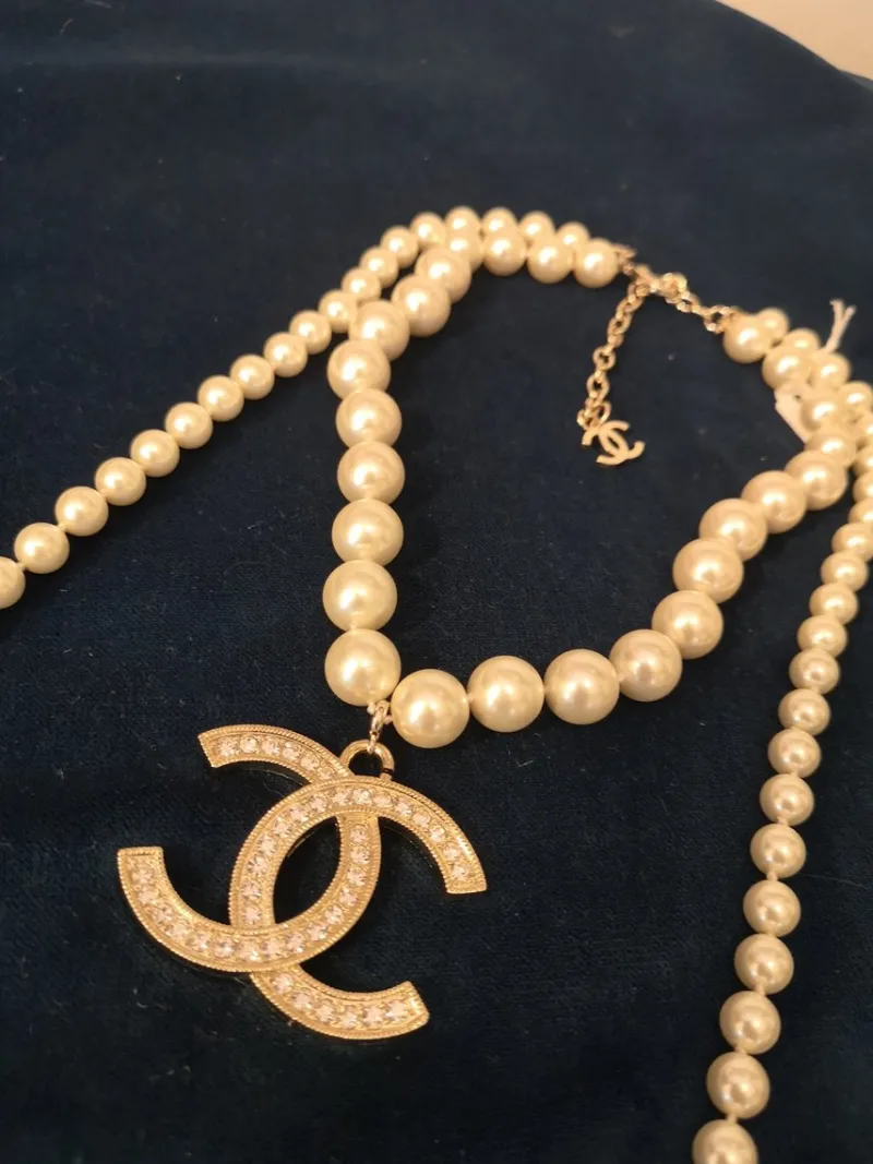 Pamono White and Gold Chanel Necklace Pendant from Chanel> Necklaces