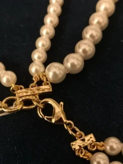 Discount Pamono White and Gold Chanel Necklace Pendant by Chanel
