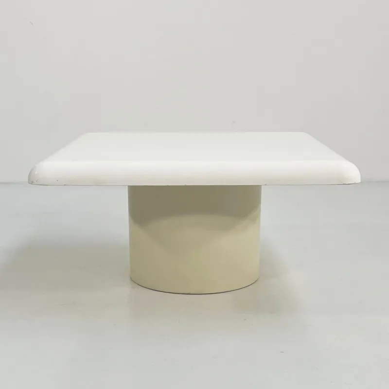 Pamono White Ara Coffee Table by Vico Magistretti for Artemide, 1960s> Coffee & Side Tables