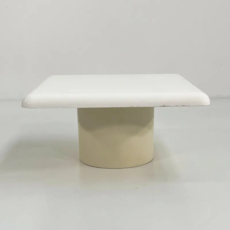 Pamono White Ara Coffee Table by Vico Magistretti for Artemide, 1960s> Coffee & Side Tables