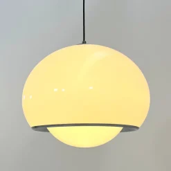 Hot Pamono White Bud Pendant Lamp by Studio 6G for Guzzini, 1970s