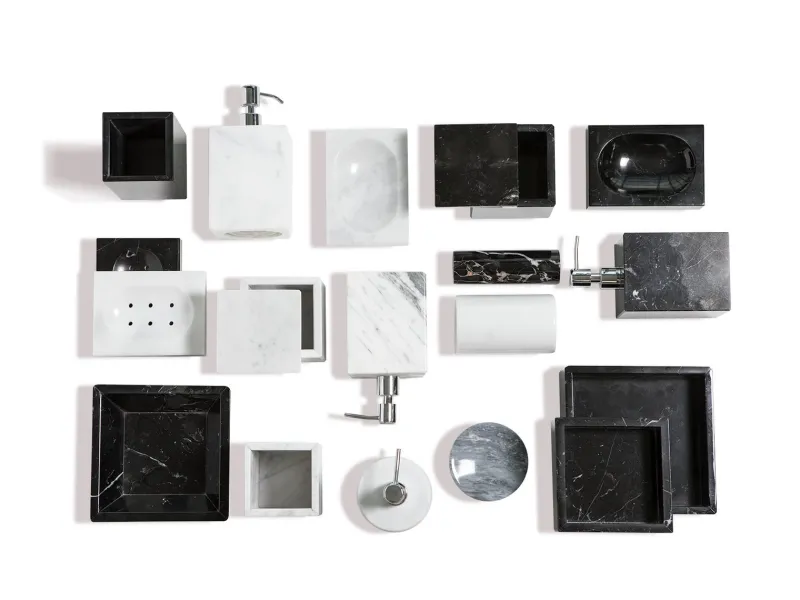 Pamono White Carrara Marble Bathroom Set from FiammettaV Home Collection, Set of 4> Tabletop