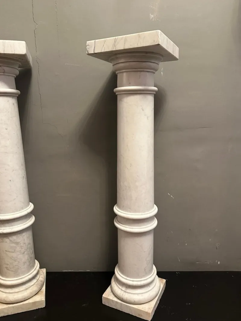 Best Pamono White Carrara Marble Pedestals, 1890s, Set of 2