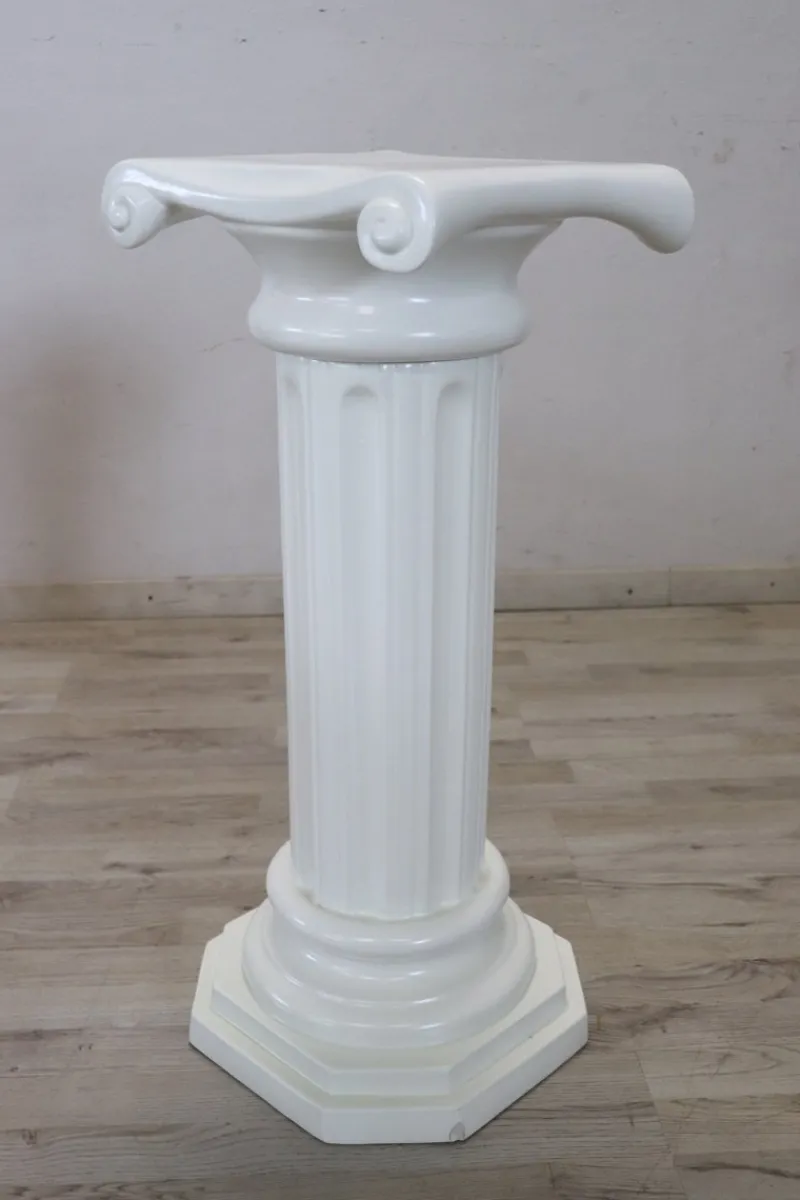 Pamono White Ceramic Column by Bassano> Pedestals And Columns