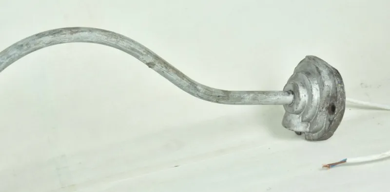 Pamono White Enameled Metal Garden Light, 1940s> Garden Lighting